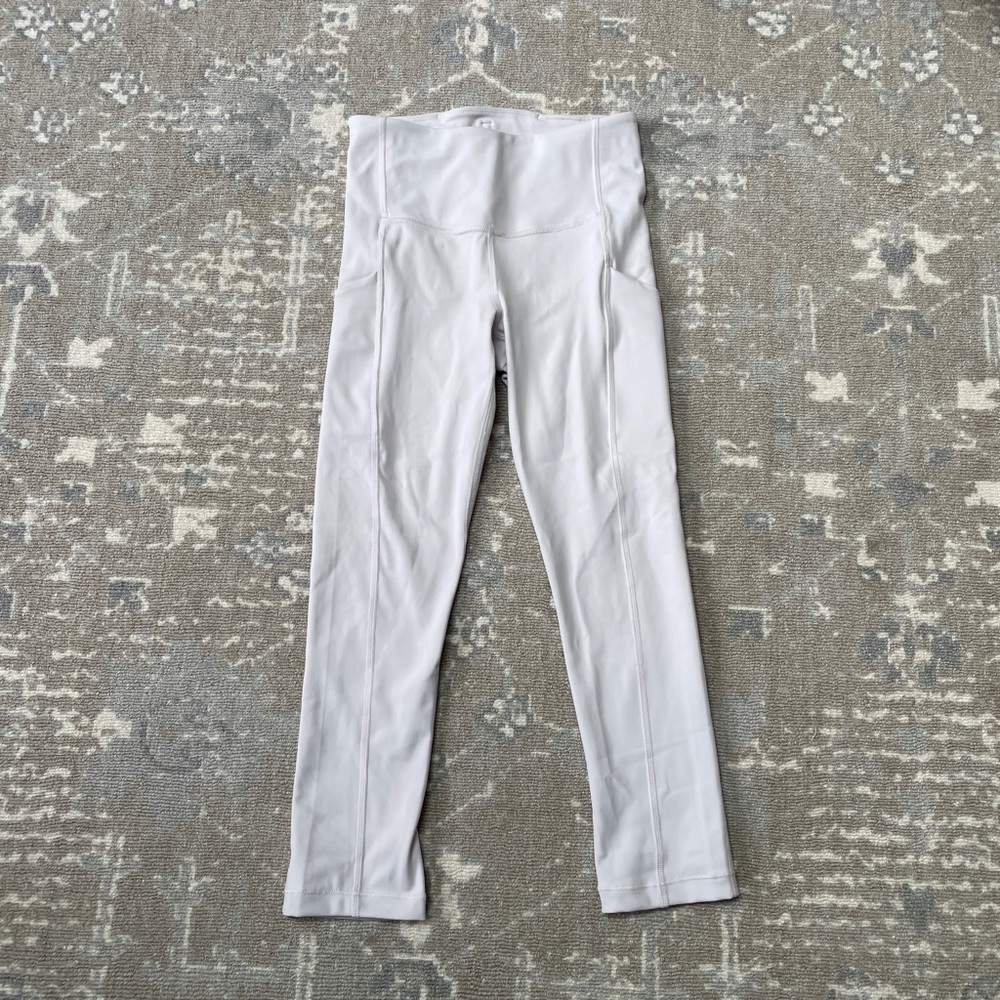 Athleta White capri size xxs. Never worn